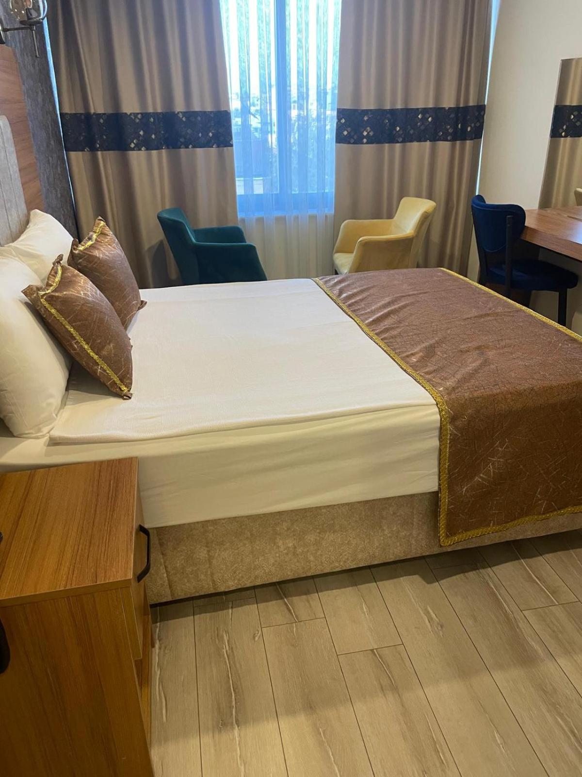 Golden Lux Hotel อันตัลยา ภายนอก รูปภาพ